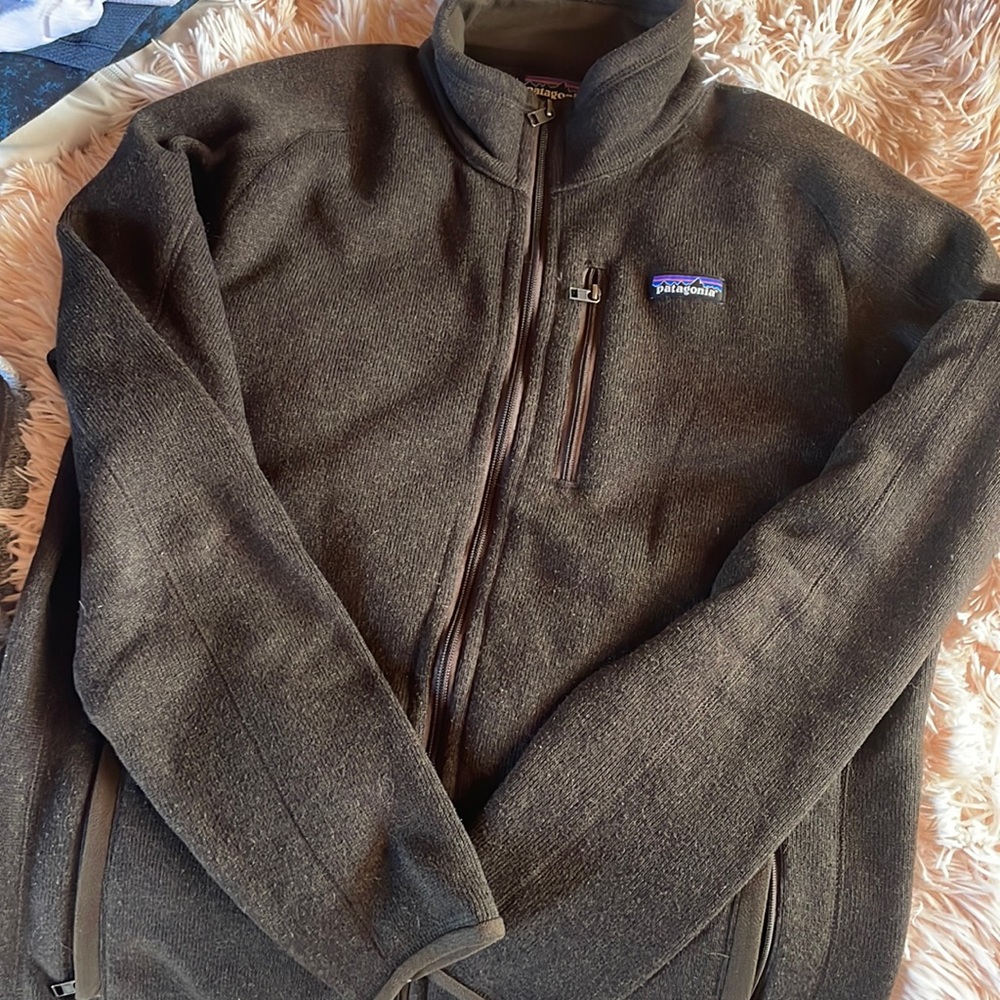 Mens zip up Patagonia sweater